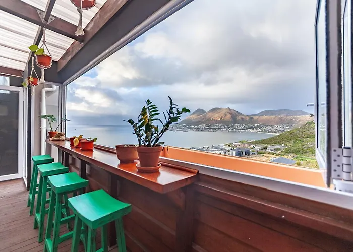 The Cape Aquanaut Luxury Seaview Apartment