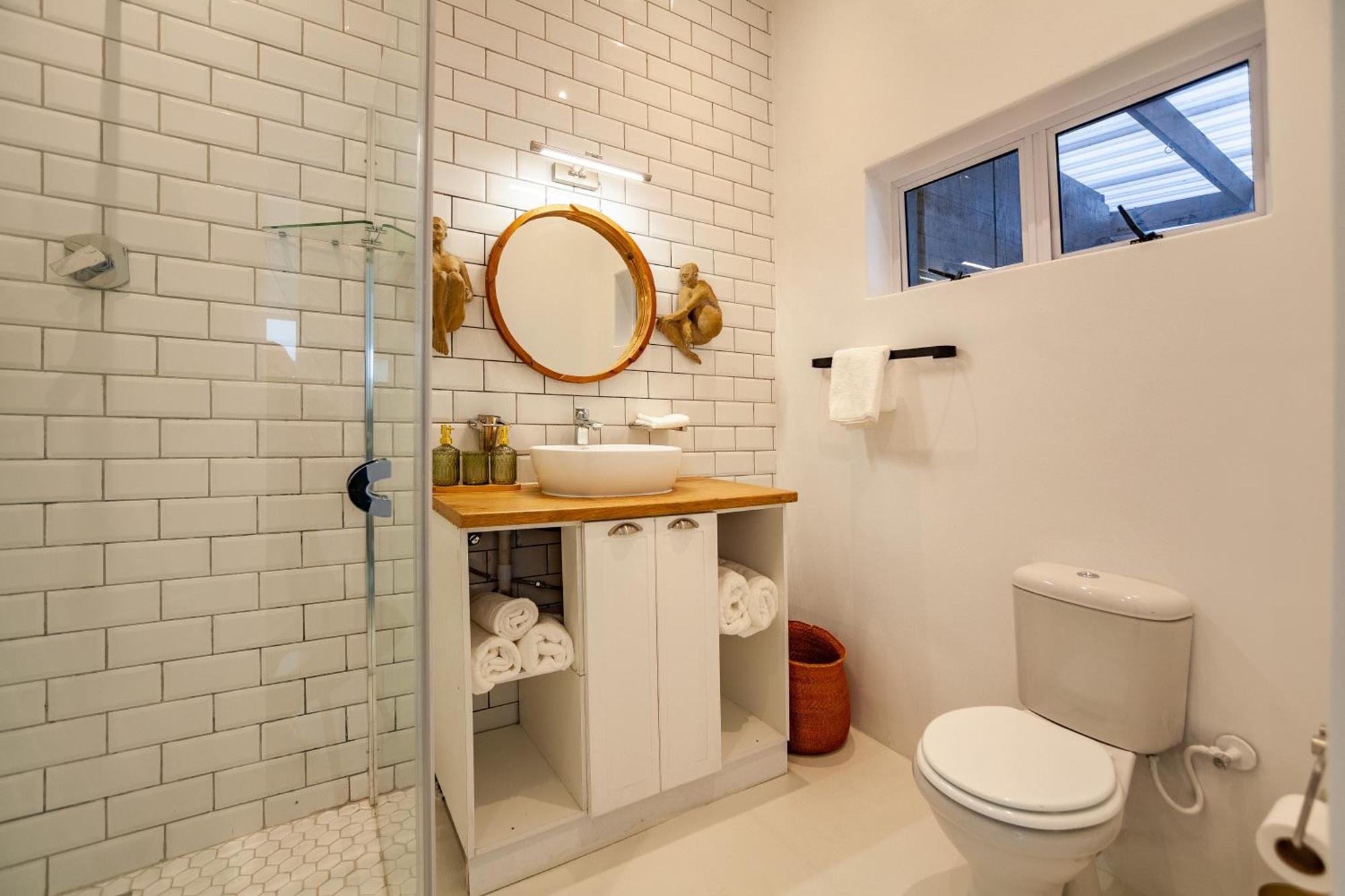 The Cape Aquanaut Luxury Seaview Apartment
