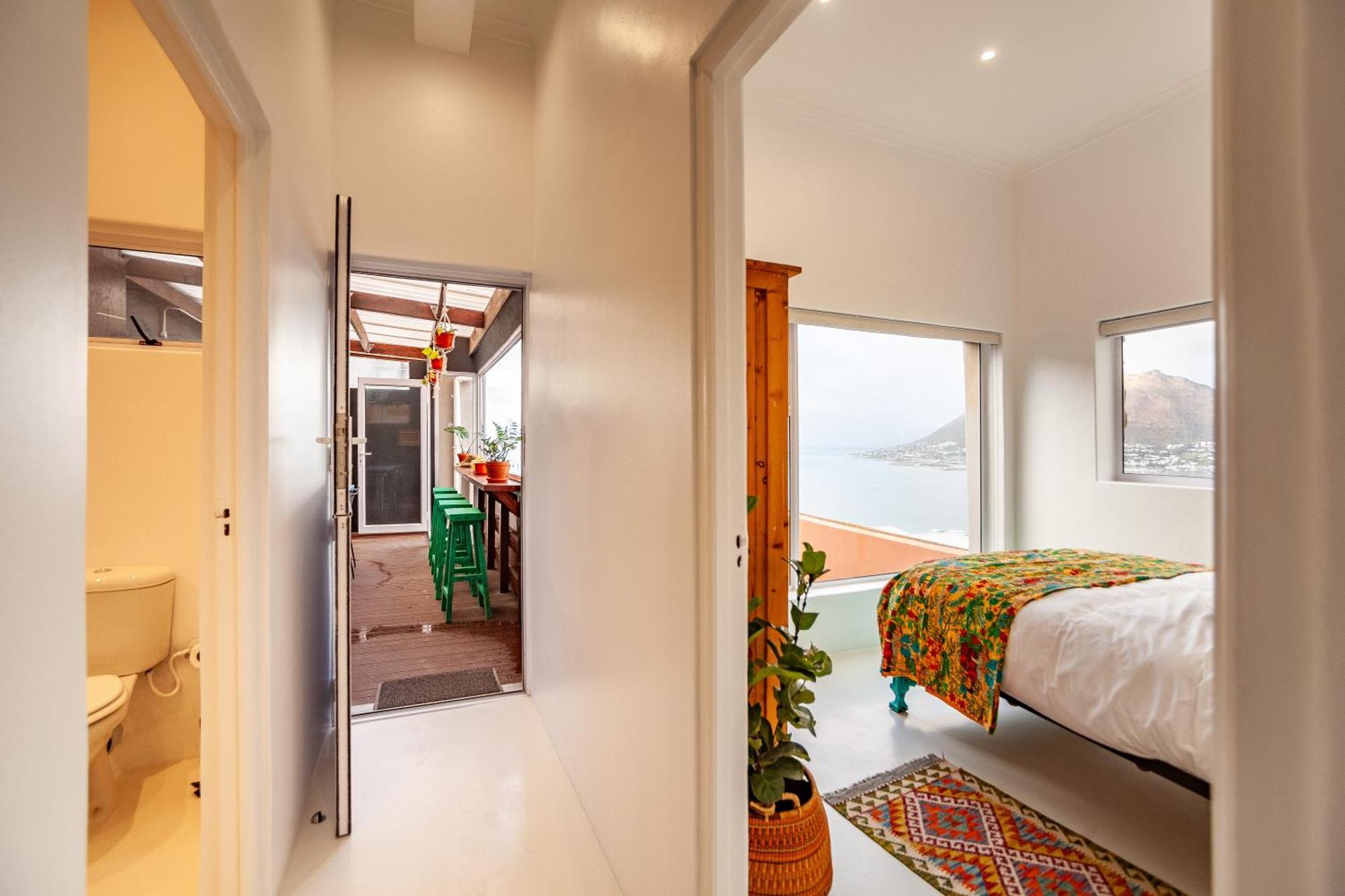 The Cape Aquanaut Luxury Seaview Apartment *