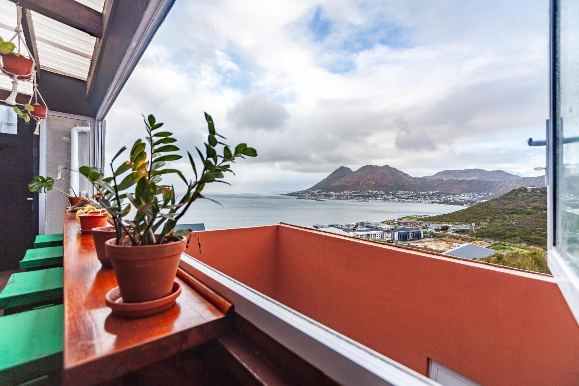 The Cape Aquanaut Luxury Seaview
